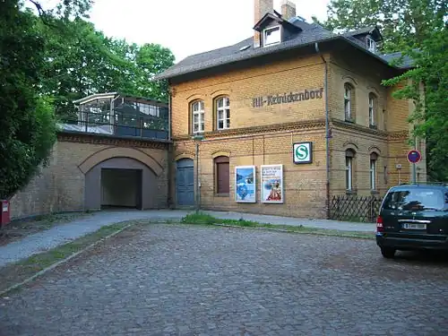 S-Bahn station Alt-Reinickendorf