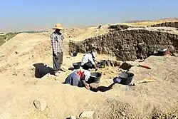 Excavatinons at Gird-i Qalrakh