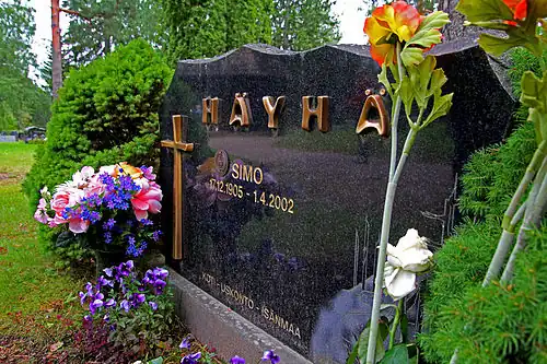 The grave of Simo Häyhä
