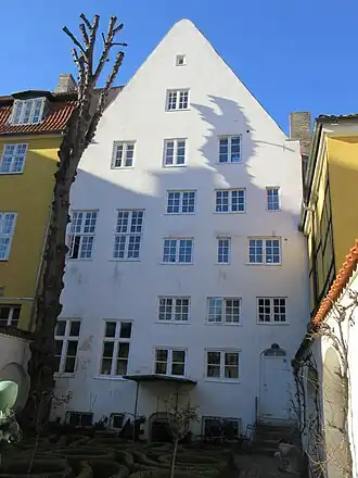 Strandgade 28 viewed from the yard
