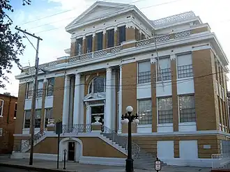 Circulo Cubano (Cuban Club)