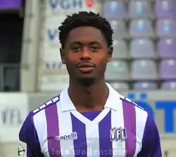 Tony Lesueur im Heimtrikot des VfL Osnabrück Saison 2025/26