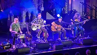 Turin Brakes in concert, 2024