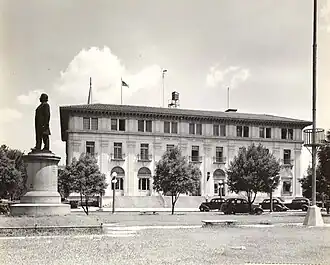Patrick Walsh (1913), Barrett Plaza, Augusta, Georgia.