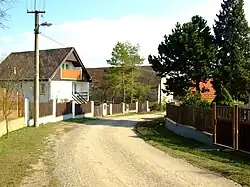 Road through Vinařice