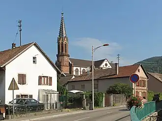 The church and surroundings in Willer-sur-Thur